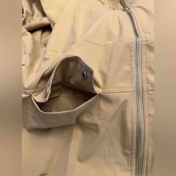 Tan Sleeveless Zip-Up Vest - Picture 7 of 8